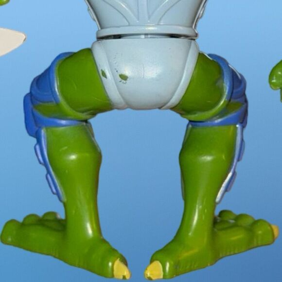 Vintage Kazuki Takahashi Yu-Gi-Oh Rude Kaiser Marik Ishtar Anime Figures Toy 6” - Picture 6 of 14